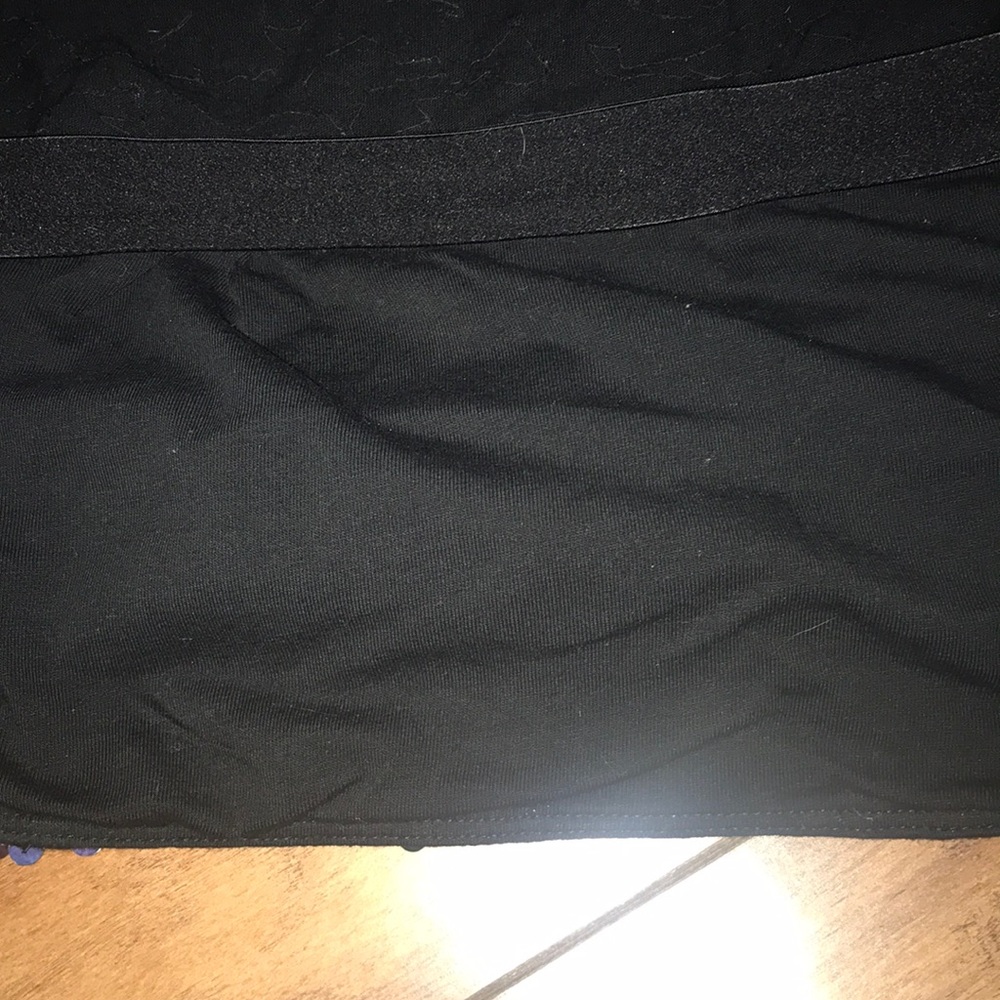 Express Strapless Sequined Top - Picture 5 of 5